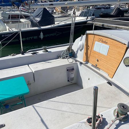 Location Un Petit Voilier La Rochelle (Charente-Maritime) Exterior foto